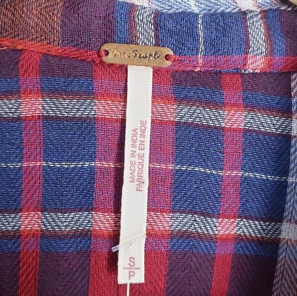 Free People Magical Plaid Embroidered Oversized Flannel Top Size Small New - Picture 6 of 8